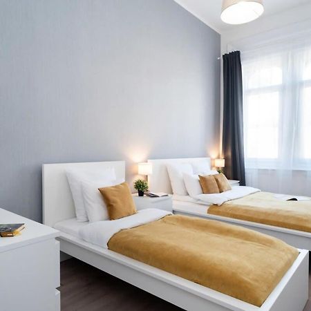 בודפשט Large Apartment At Perfect Central Location מראה חיצוני תמונה