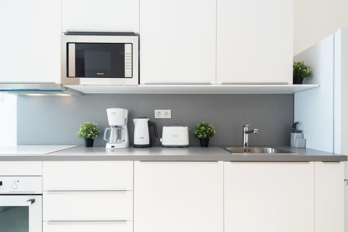 בודפשט Large Apartment At Perfect Central Location מראה חיצוני תמונה